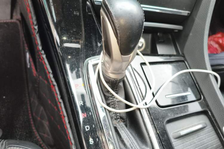Used Honda Spirior 2017 2.0L Classic Edition Gear Lever