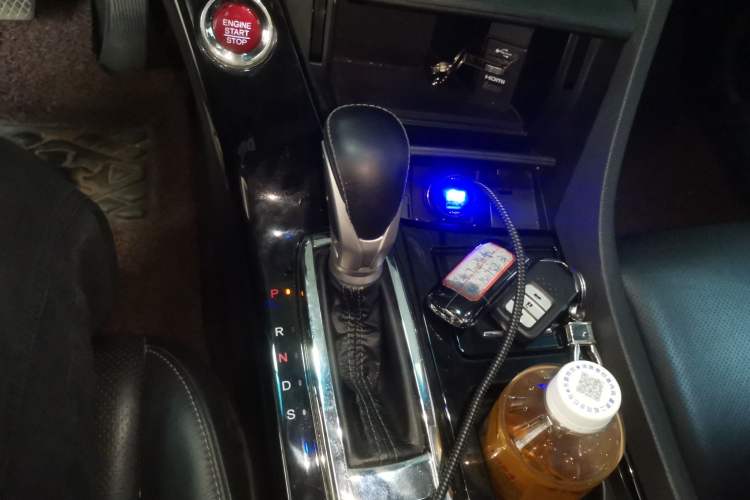 Used Honda Spirior 2017 2.0L Comfort Edition Gear Lever