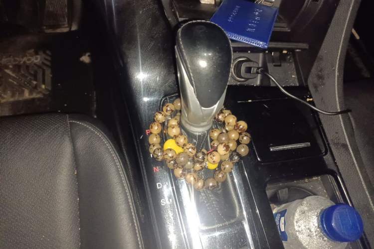 Used Honda Spirior 2017 2.4L Luxury Edition Gear Lever