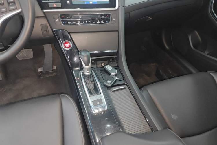 Used Honda Spirior 2017 2.0L Comfort Edition Gear Lever
