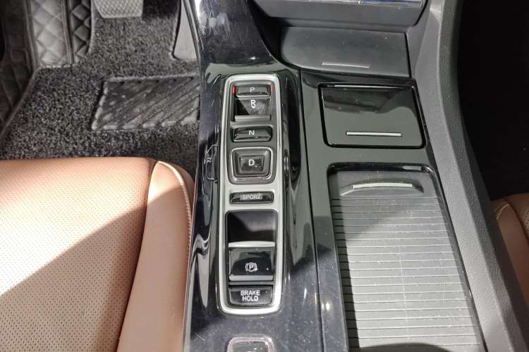 Used Honda Spirior 2017 Hybrid 2.0L Pure Drive Edition Gear Lever