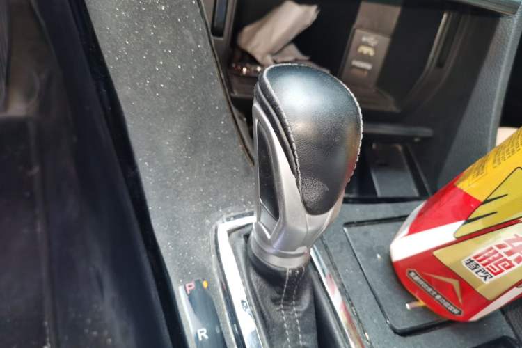 Used Honda Spirior 2017 2.0L Classic Edition Gear Lever
