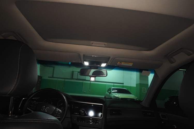 Used Honda Spirior 2017 2.0L Comfort Edition Headliner