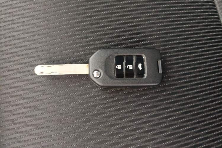 Used Honda Spirior 2017 2.0L Classic Edition Interior 1