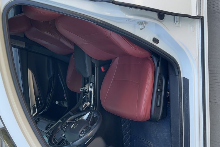 Used Honda Spirior 2017 2.0L Comfort Edition Interior 1
