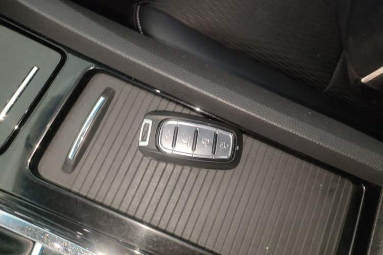 Used Honda Spirior 2017 2.0L Classic Edition Interior 1