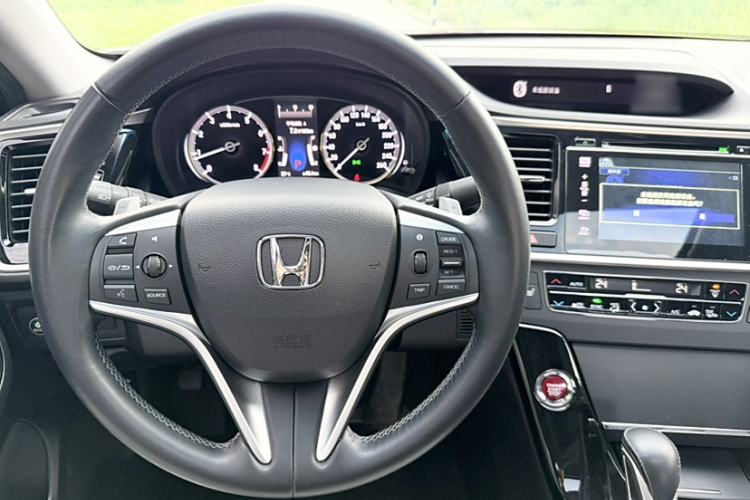 Used Honda Spirior 2017 2.4L Luxury Edition Interior 3