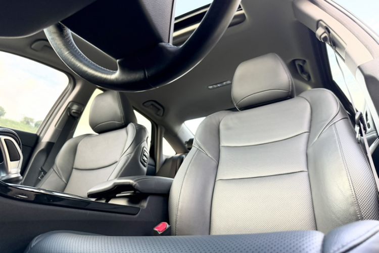 Used Honda Spirior 2017 2.4L Luxury Edition Interior 4
