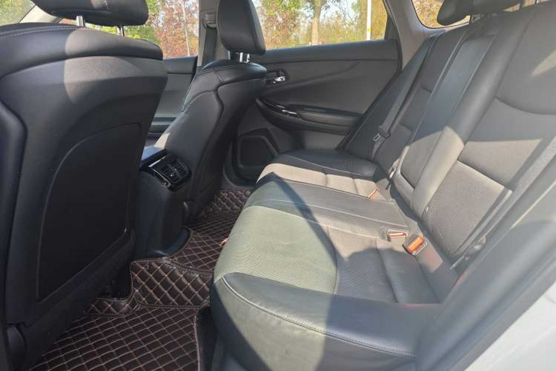 Used Honda Spirior 2017 2.0L Classic Edition Interior 5