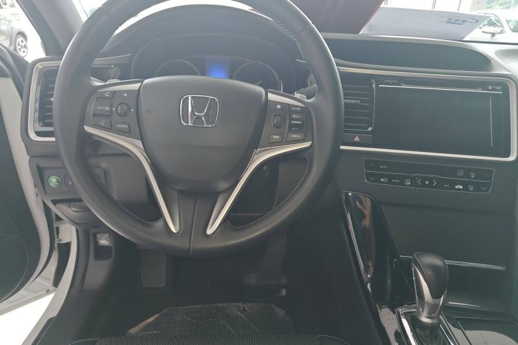 Used Honda Spirior 2017 2.0L Classic Edition Interior 6