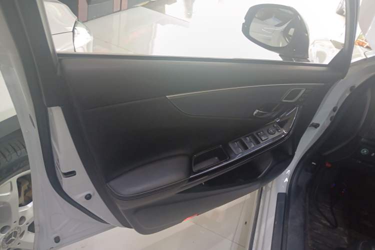 Used Honda Spirior 2017 2.0L Comfort Edition Interior 7