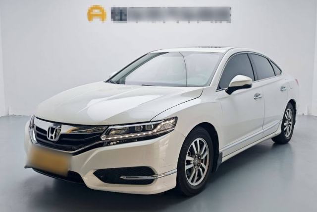 Ojetý Honda Spirior 2017 2.0L Classic Edition