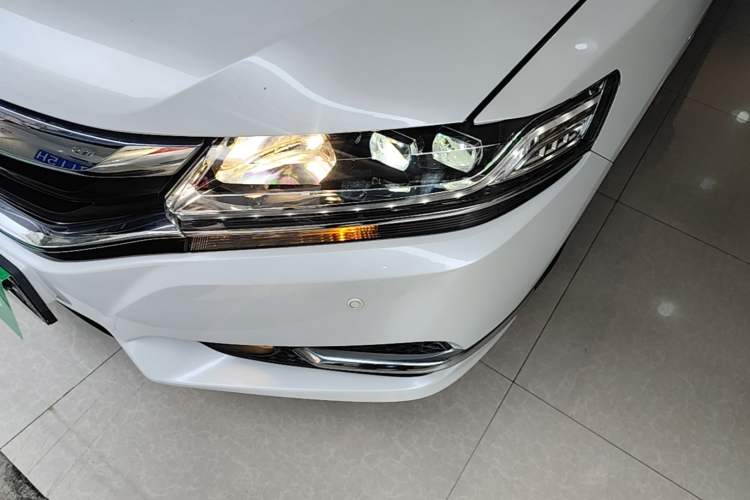 Used Honda Spirior 2017 2.0L Comfort Edition Left Front Headlight