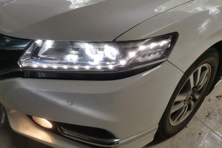 Used Honda Spirior 2017 2.0L Comfort Edition Left Front Headlight
