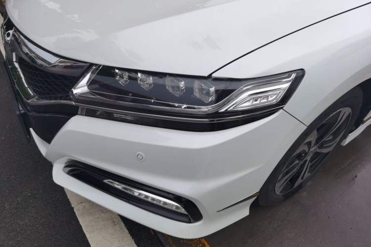 Used Honda Spirior 2017 2.4L Luxury Edition Left Front Headlight