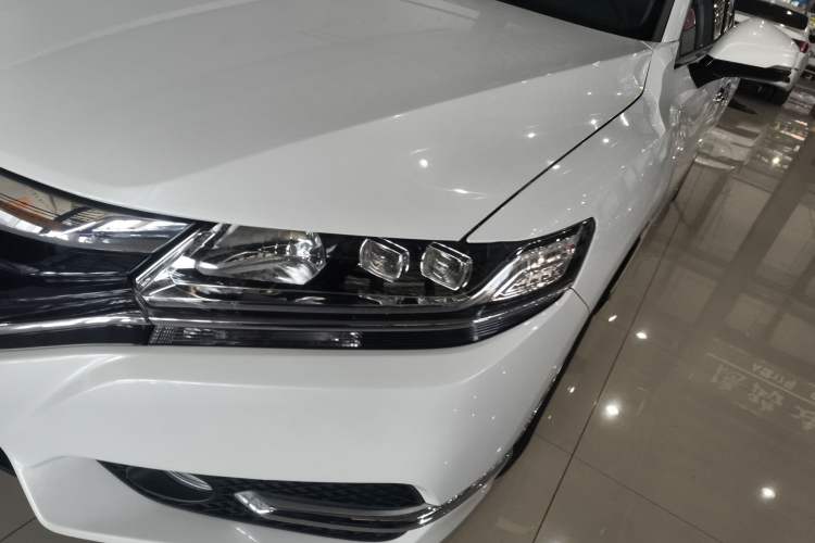 Used Honda Spirior 2017 2.0L Comfort Edition Left Front Headlight