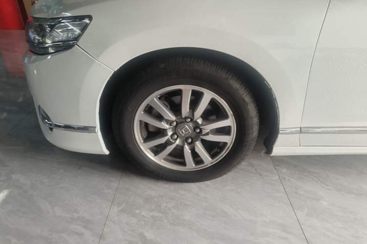 Used Honda Spirior 2017 2.0L Comfort Edition Left Front Wheel Hub