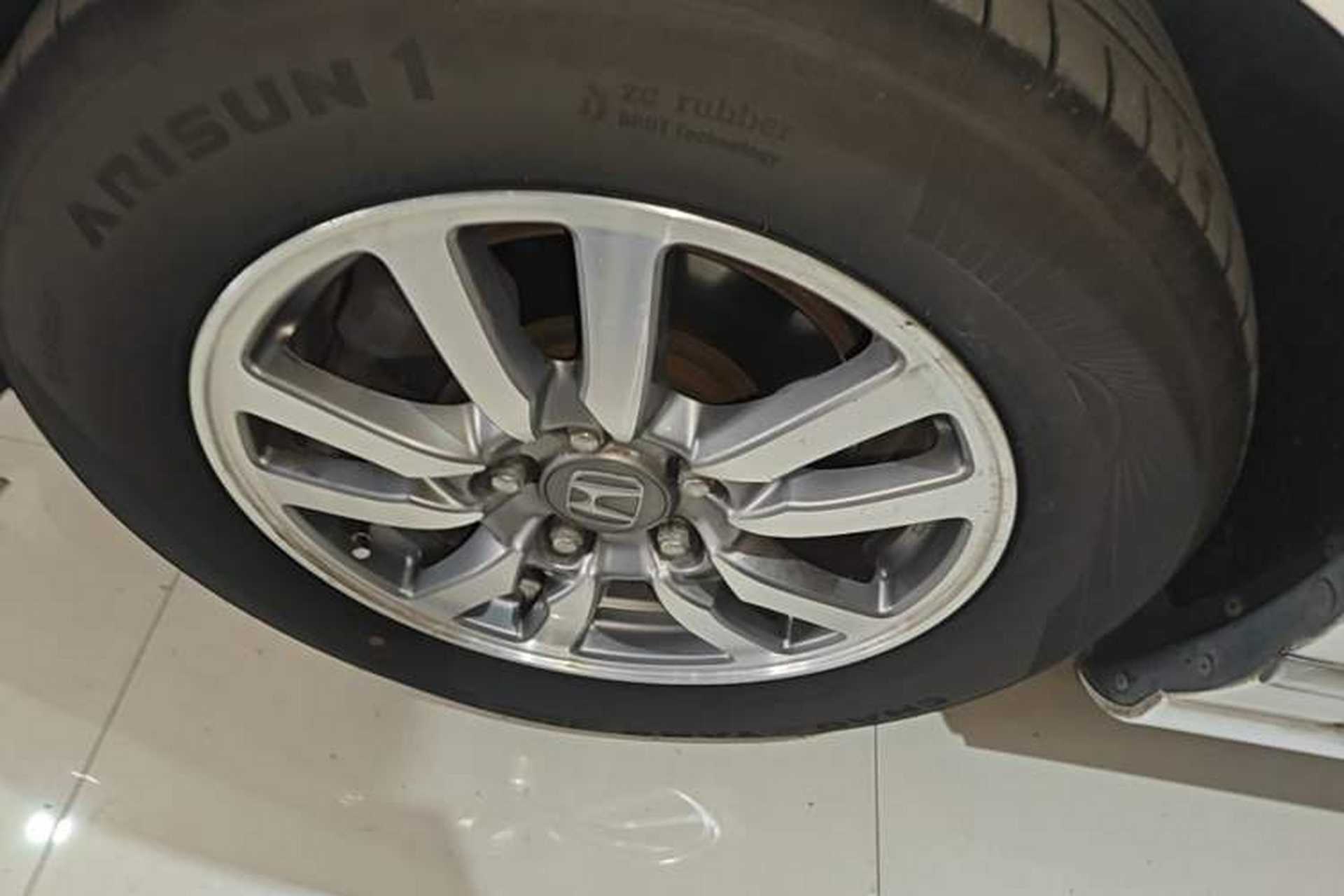Used Honda Spirior 2017 2.0L Comfort Edition Left Front Wheel Hub