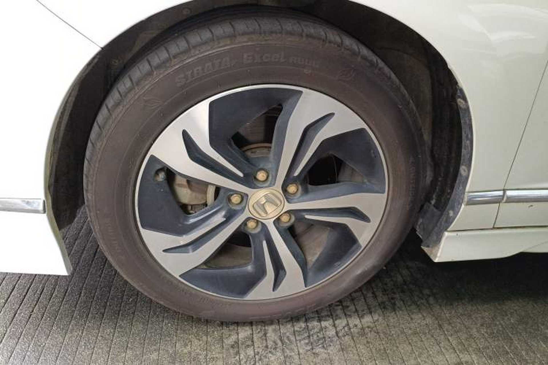 Used Honda Spirior 2017 2.4L Luxury Edition Left Front Wheel Hub