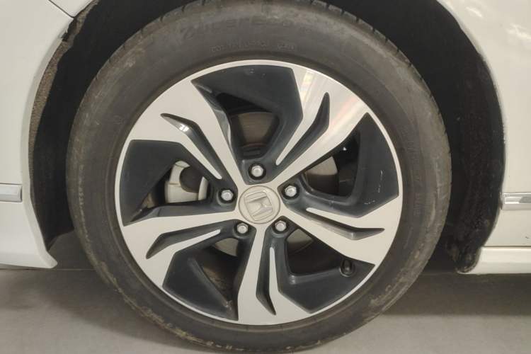 Used Honda Spirior 2017 2.0L Classic Edition Left Front Wheel Hub