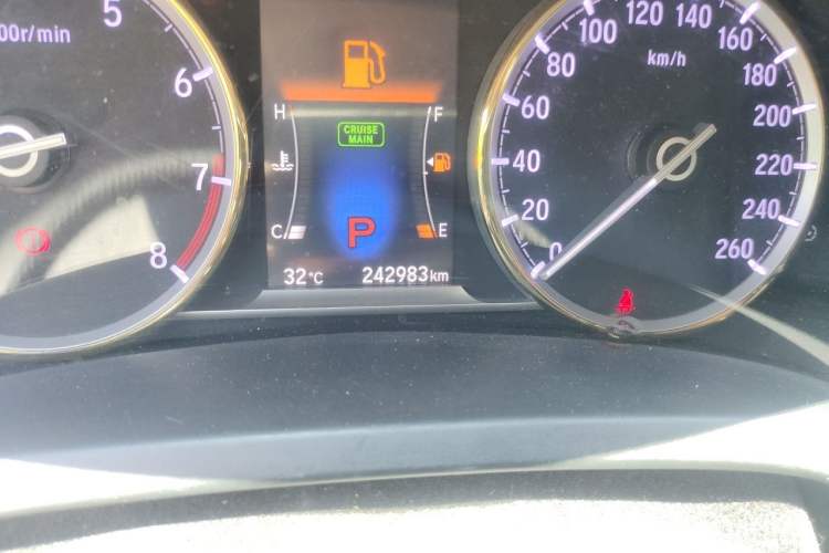 Used Honda Spirior 2017 2.0L Classic Edition Odometer Close Up