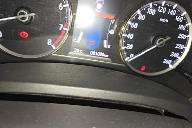 Used Honda Spirior 2017 2.0L Classic Edition Odometer Close Up