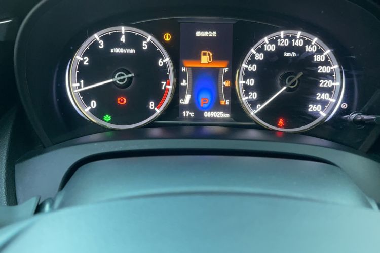 Used Honda Spirior 2017 2.0L Classic Edition Odometer Close Up