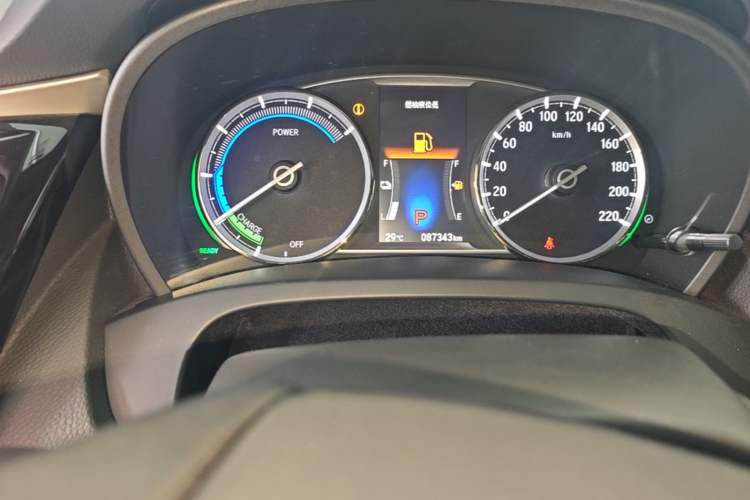 Used Honda Spirior 2017 Hybrid 2.0L Pure Drive Edition Odometer Close Up