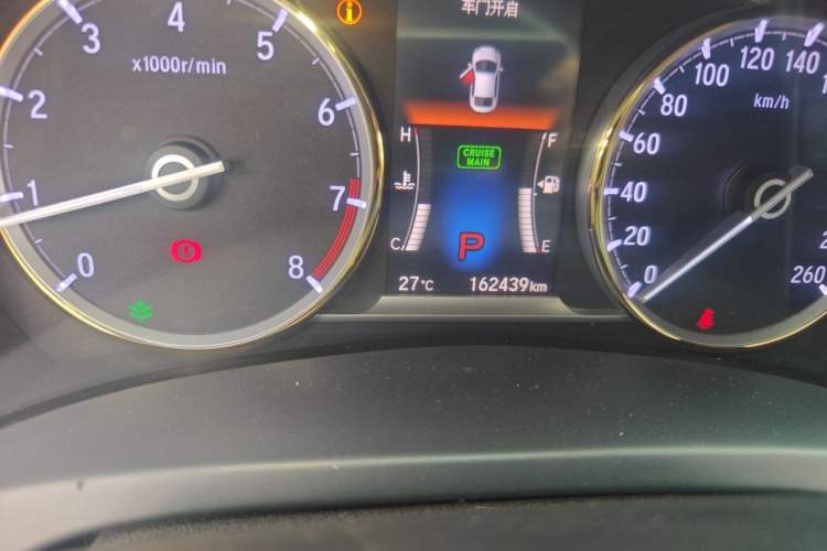 Used Honda Spirior 2017 2.0L Classic Edition Odometer Close Up