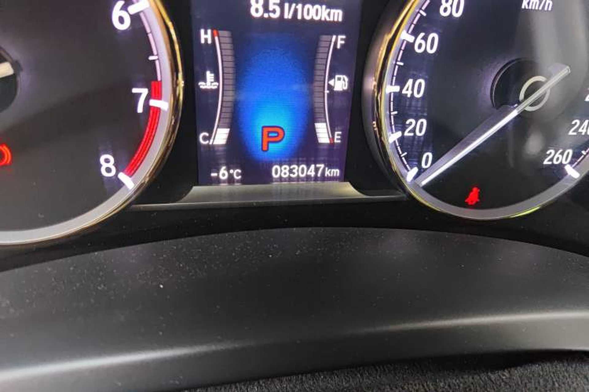 Used Honda Spirior 2017 2.4L Luxury Edition Odometer Close Up