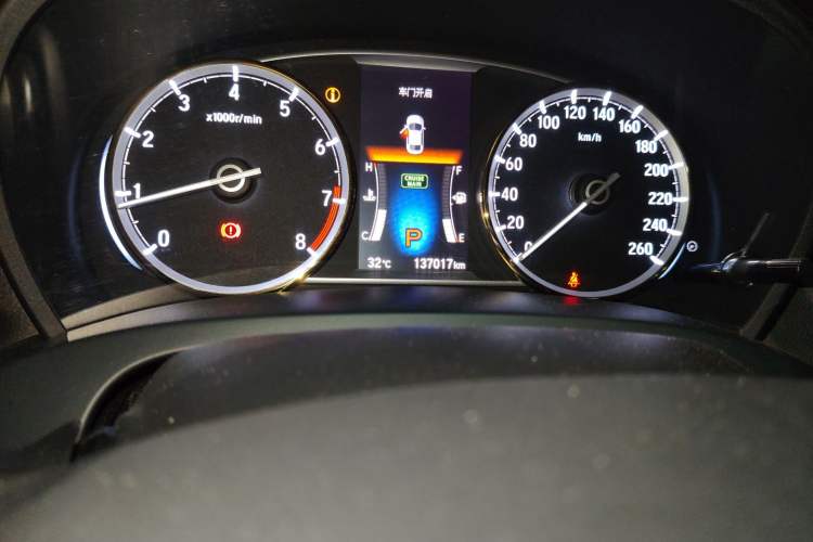 Used Honda Spirior 2017 2.0L Classic Edition Odometer Close Up