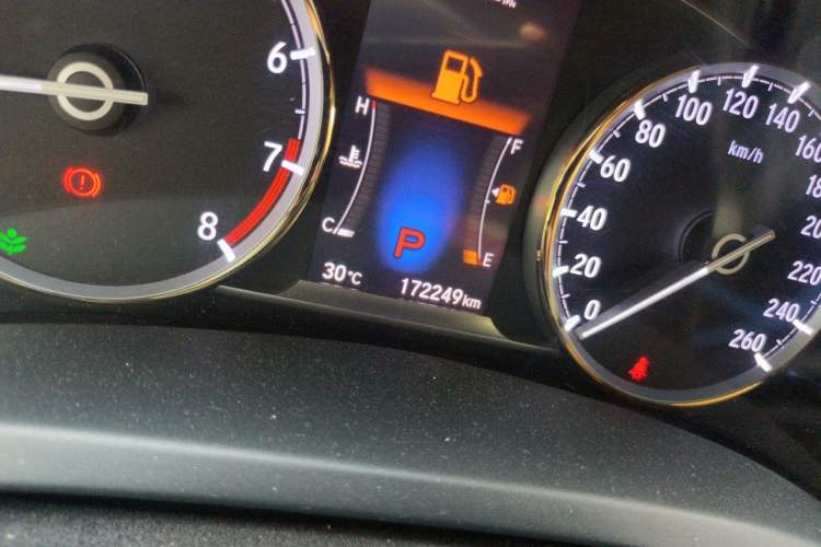 Used Honda Spirior 2017 2.0L Classic Edition Odometer Close Up