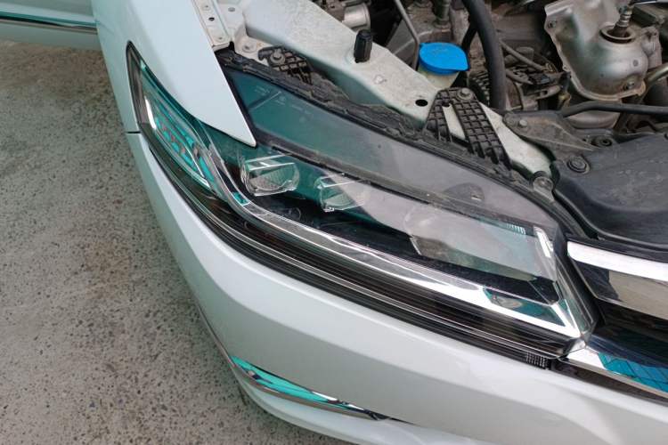 Used Honda Spirior 2017 2.0L Classic Edition Right Front Headlight