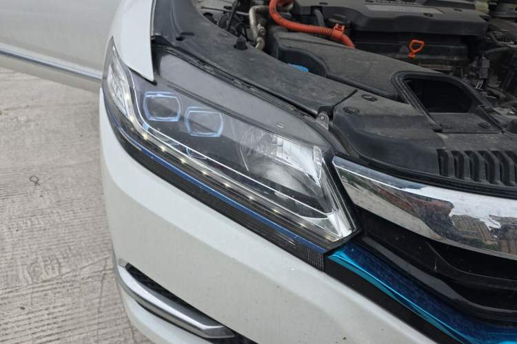 Used Honda Spirior 2017 Hybrid 2.0L Pure Drive Edition Right Front Headlight