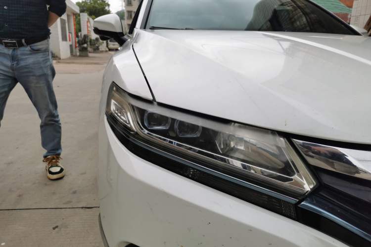 Used Honda Spirior 2017 Hybrid 2.0L Pure Drive Edition Right Front Headlight