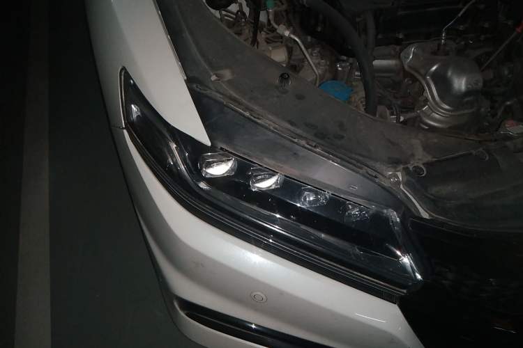 Used Honda Spirior 2017 2.4L Luxury Edition Right Front Headlight