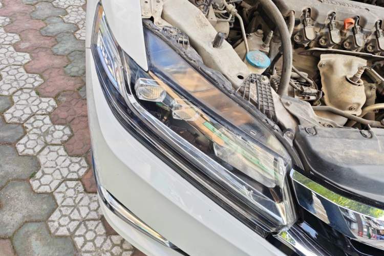 Used Honda Spirior 2017 2.0L Classic Edition Right Front Headlight
