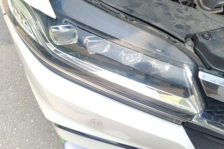 Used Honda Spirior 2017 2.4L Luxury Edition Right Front Headlight