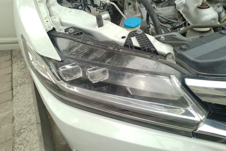 Used Honda Spirior 2017 2.0L Classic Edition Right Front Headlight