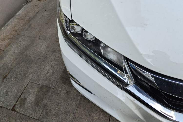 Used Honda Spirior 2017 2.0L Classic Edition Right Front Headlight