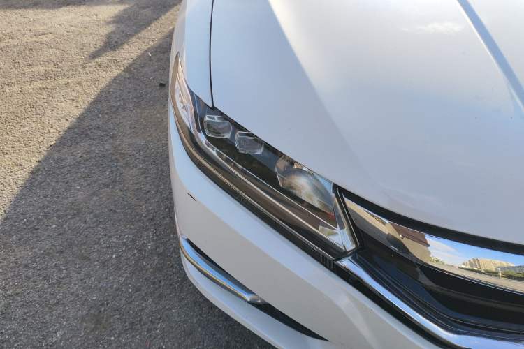 Used Honda Spirior 2017 2.0L Classic Edition Right Front Headlight
