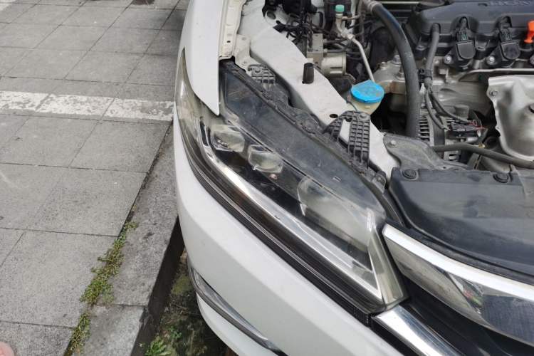 Used Honda Spirior 2017 2.0L Classic Edition Right Front Headlight