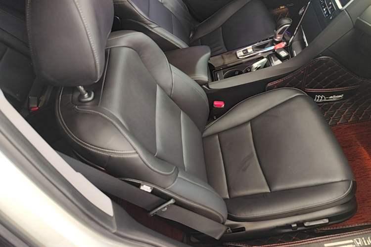 Used Honda Spirior 2017 2.0L Comfort Edition Right Front Seat