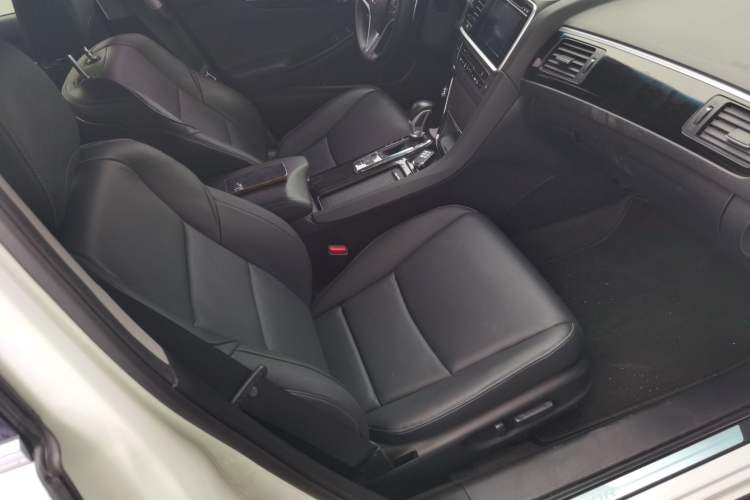 Used Honda Spirior 2017 2.4L Luxury Edition Right Front Seat
