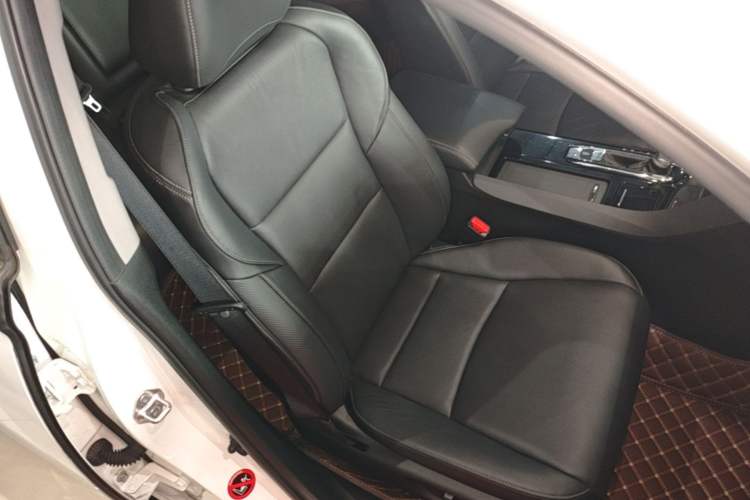 Used Honda Spirior 2017 2.4L Luxury Edition Right Front Seat