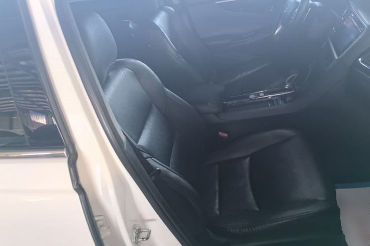 Used Honda Spirior 2017 2.4L Luxury Edition Right Front Seat