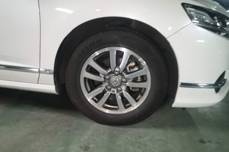 Used Honda Spirior 2017 2.0L Classic Edition Right Front Wheel Hub