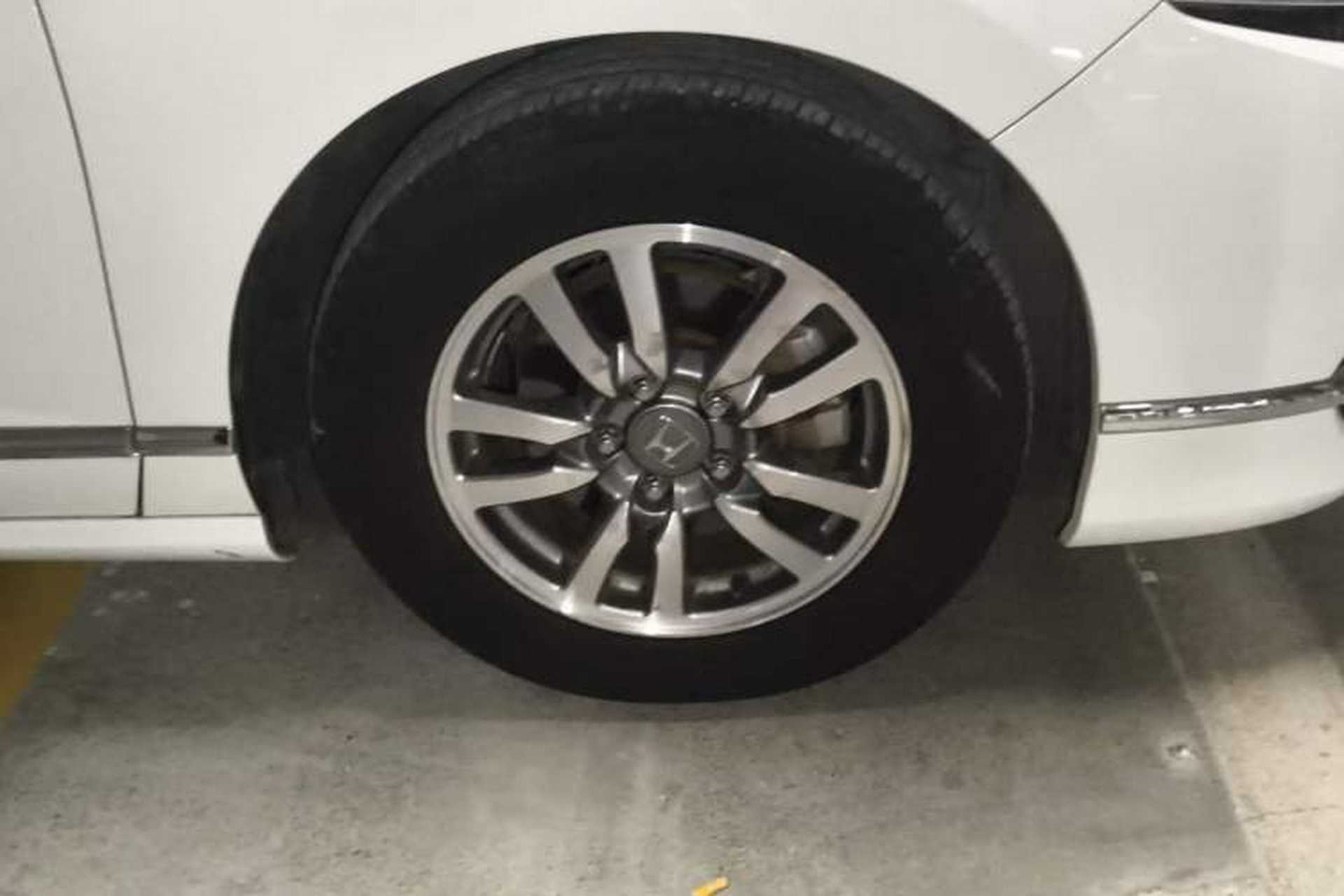 Used Honda Spirior 2017 2.0L Classic Edition Right Front Wheel Hub