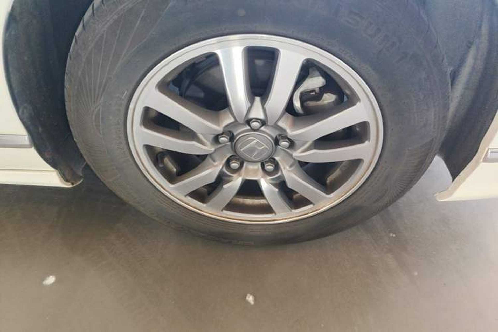 Used Honda Spirior 2017 2.0L Comfort Edition Right Front Wheel Hub