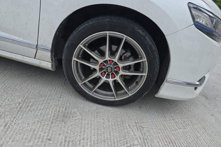 Used Honda Spirior 2017 Hybrid 2.0L Pure Drive Edition Right Front Wheel Hub